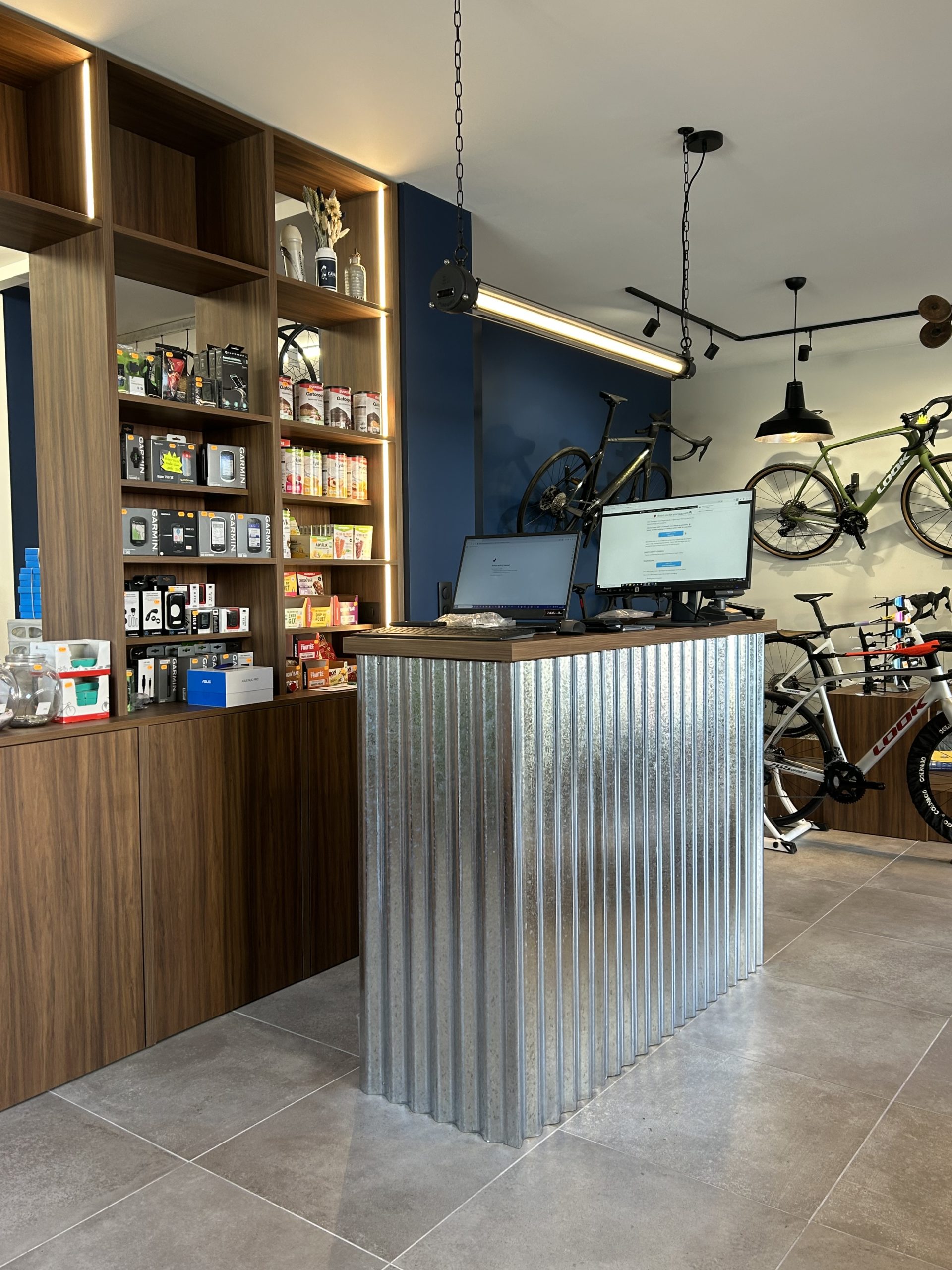 Rénovation d&rsquo;un magasin de cycles à Annecy